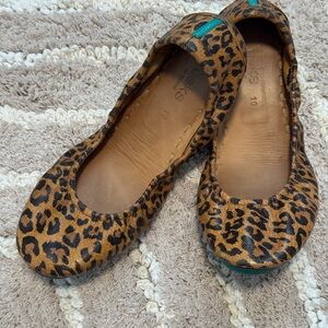 Tieks Leopard Print leather Flats women’s size 10